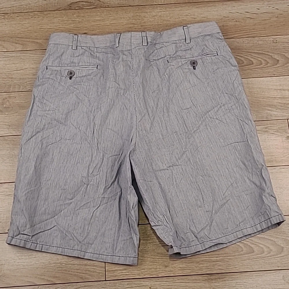 BRIONI Bermuda Light Grey Blue Sz 36 Mens Casual Double Pleated Trouser‎ Shorts